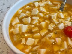 蟹黄豆腐-赵小姐丨新中餐(曲江店)