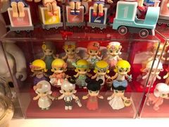 -泡泡玛特POPMART(上海环球港店)