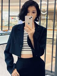 -HAIR CORNER