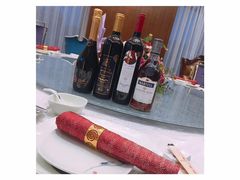 富拉特红酒-金满福国际酒店(迎宾大道店)