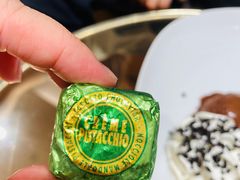 -VENCHI 闻绮(上海佛罗伦萨小镇店)