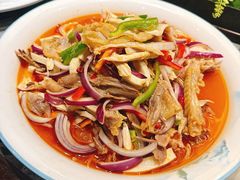-乡村馕坑肉·烧烤·新疆菜·本地人更爱吃(阿勒泰首店)