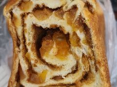 苹果肉桂面包-都恩客(高岛屋百货店)