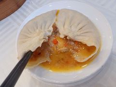 蟹黄汤包-怡园饭店-餐厅(四望亭店)