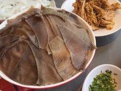 -前门·鲜肉火锅(长风店)
