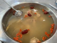-光头药膳鸡(莱茵小镇店)