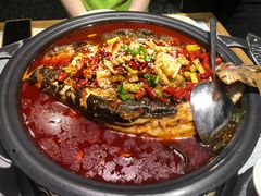 -探鱼·鲜青椒爽麻烤鱼(朝阳悠唐广场店)