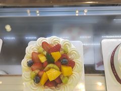 -花花卷卷·鲜食蛋糕(静安久光百货店)