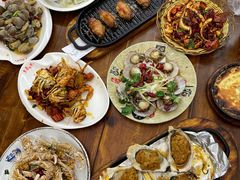 -老东镇啤酒屋海鲜加工·蒸汽海鲜·海鲜烧烤(台东店)