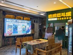 -逃脱反斗城沉浸剧情密室(阳光新业中心店)