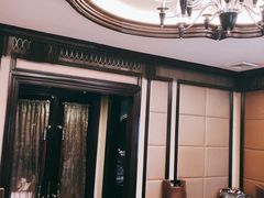 -王府井酒店(金桥港湾店)