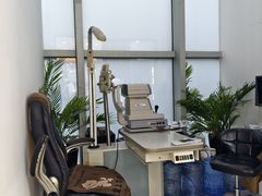 -三叶眼镜城(八佰伴店)