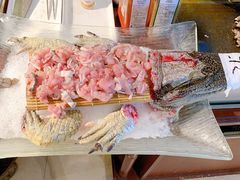 -荣誉国际酒店-云顶旋转餐厅