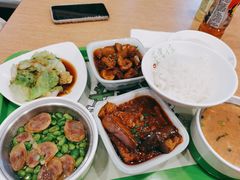 -老乡鸡(淮南中化国际城店)