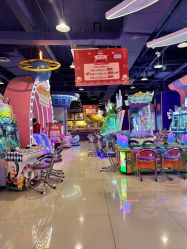 -开心巴士(世纪东方商业广场店)