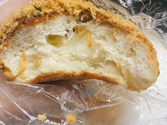 海苔肉松麻薯包-沁屋面包店(人民东路店)