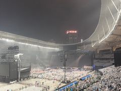 -上海体育场
