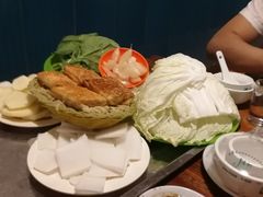 -洞庭洲·防空洞火锅·烧烤·铜锅涮肉(新百广场店)