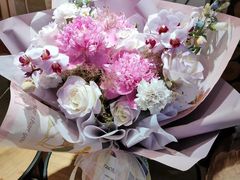 -谷莠子花艺气球派对·绿植造景·花艺沙龙(东海缤纷天地店)