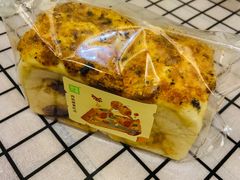 -奈雪的茶(亨特国际广场店)