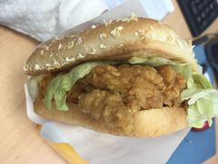 肯德基(三钢里店)-肯德基(昌里店)
