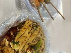 -老邮差酸辣粉麻辣烫(步行街店)
