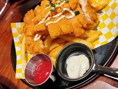 -芭莉与彩虹西餐厅(成都合生汇店)
