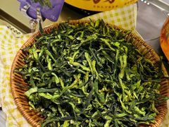 -龍歌自助小火锅(市南金茂湾店)