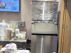 -瑞幸咖啡(梅花园地铁站店)