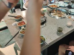 -金滏山烤肉·海鲜·火锅自助餐厅(襄阳万达店)