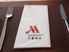-上海宝华万豪酒店