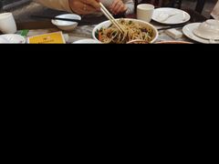 -蔼若春.传承三十年云南菜(金碧公园店)