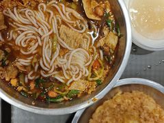 -柳州肥姨妈大骨螺蛳粉(曹路店)