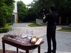 马刀斩香槟-深圳华侨城洲际大酒店