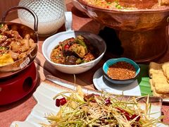 -浩海火燒雲傣家菜(芮欧百货店)