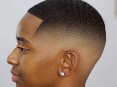 -鸿通城购物中心