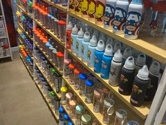 -名创优品(万达广场河东店)