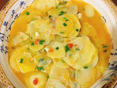 -黄桷树曹家私房菜(江与城店)