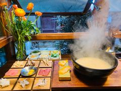 -银米·云南传统过桥米线(双廊黑金冠店)
