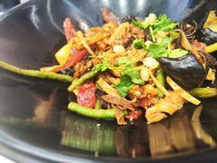 -醉人椒麻辣香锅(王府井喜悦店)
