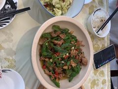 -山里人湘菜·山茶油炒土鸡(嘉邻中心店)