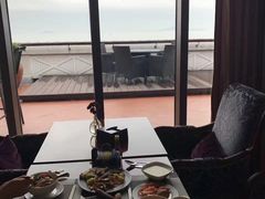 -天悦阁海景酒廊