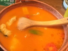 -云海肴·汽锅鸡·云南菜(天山百盛优客店)