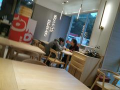-东方既白(黄兴路大润发店)