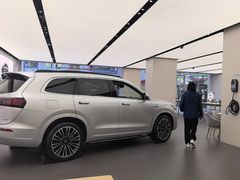 -华为智能生活馆(上海金桥国际商业广场)