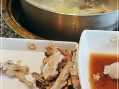 -一席地·本地鸡窝·杭帮鸡火锅(萧山银隆百货店)