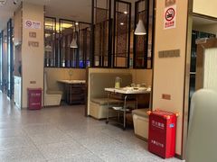-七欣天香辣蟹火锅(闵行浦江欢乐颂店)