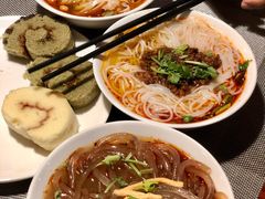 -成都蓝城悦杏温泉美食酒店(宽窄巷子店)