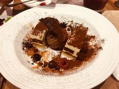 -必胜客(天鹅湖万达店)