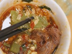 -金鼎雪山牦牛杂火锅(理县总店)